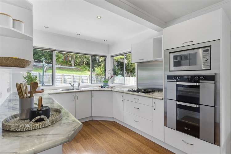 73 Saffron Street Birkdale_13