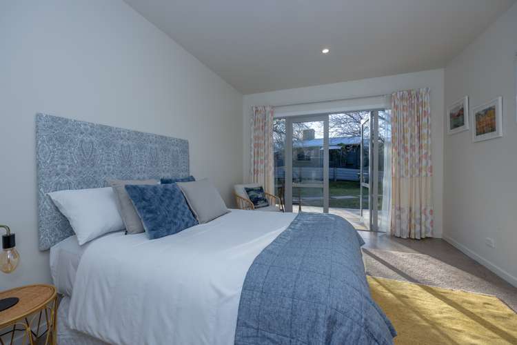 130 Lagoon Avenue Albert Town_21