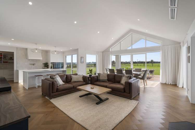 160 Pharazyn Road Feilding_4