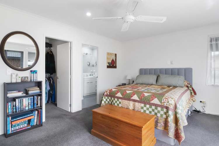 42 Pengover Avenue Leamington_10