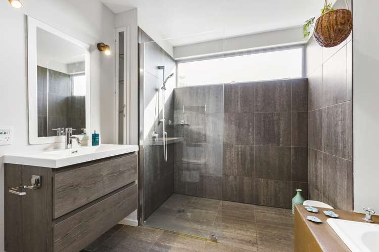 326 Marine Parade New Brighton_14