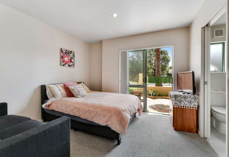 10 Waterside Crescent Gulf Harbour_6