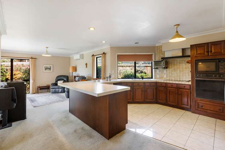 35 Oliver Road Eastern Beach_12