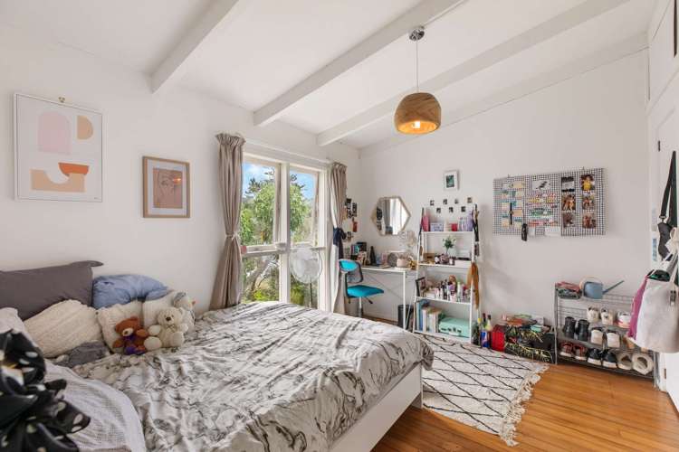 2/199 Titirangi Road Titirangi_9