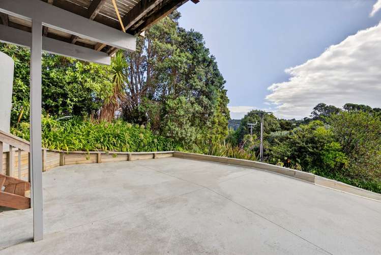 11 Hillside Crescent Leigh_22