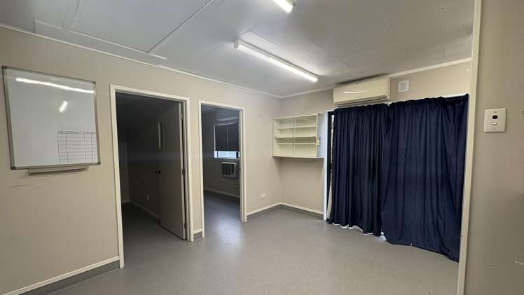 2 School Lane Waihi_10