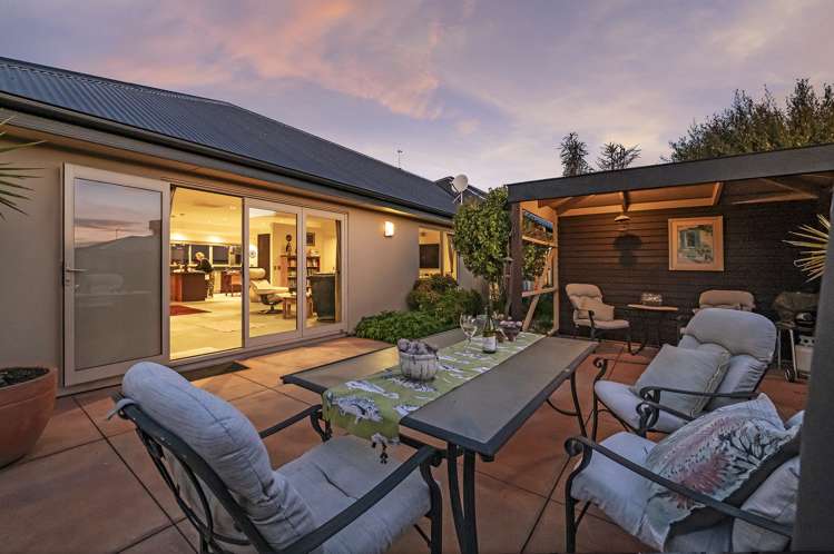 204 Southfield Drive Lincoln_6