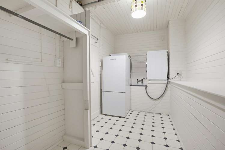 10 Harrold Street Highbury_15