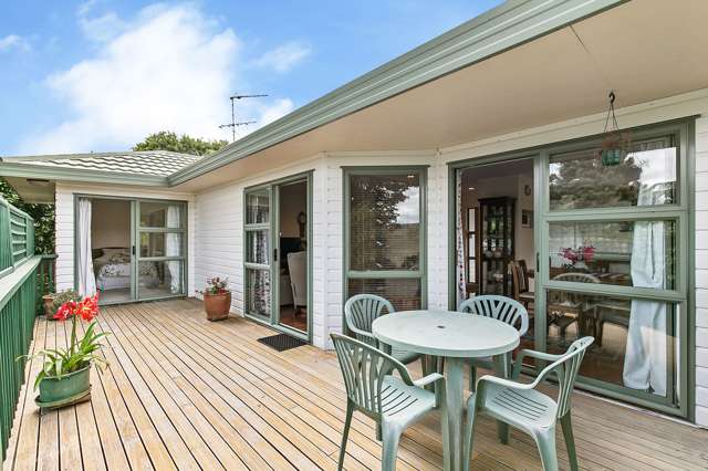 51a Kervil Avenue Te Atatu Peninsula_1