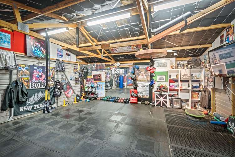 655 Main North Road Belfast_14