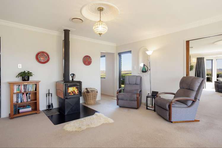 12 Crabb Road Okoroire_14