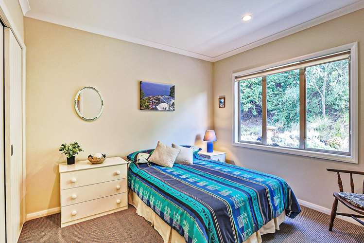 122 Kent Terrace Taradale_13