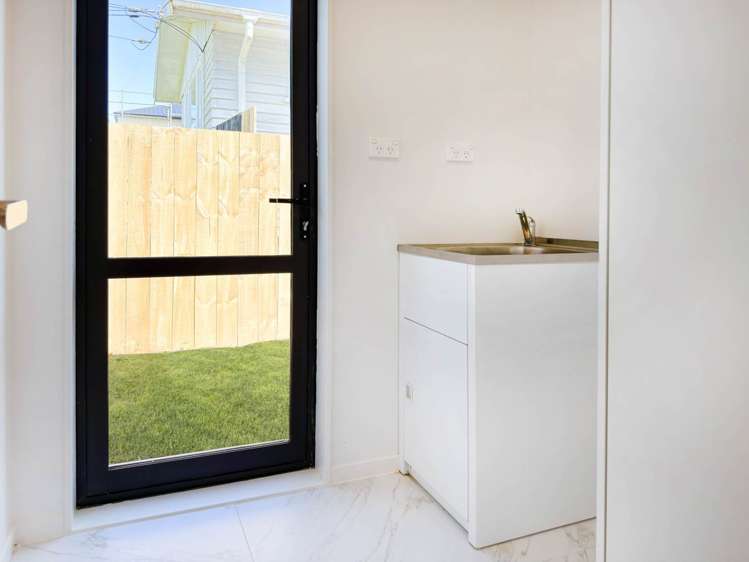 Lot 2/44 Beaumonts Way Manurewa_14