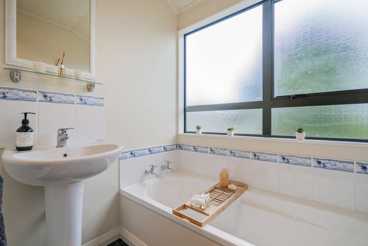 17 The Dividend Pauanui_14