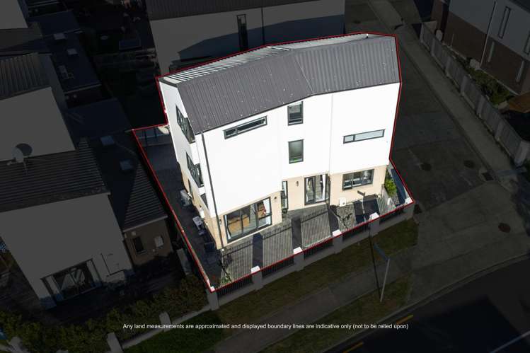 2 Koropiko Lane Flat Bush_22