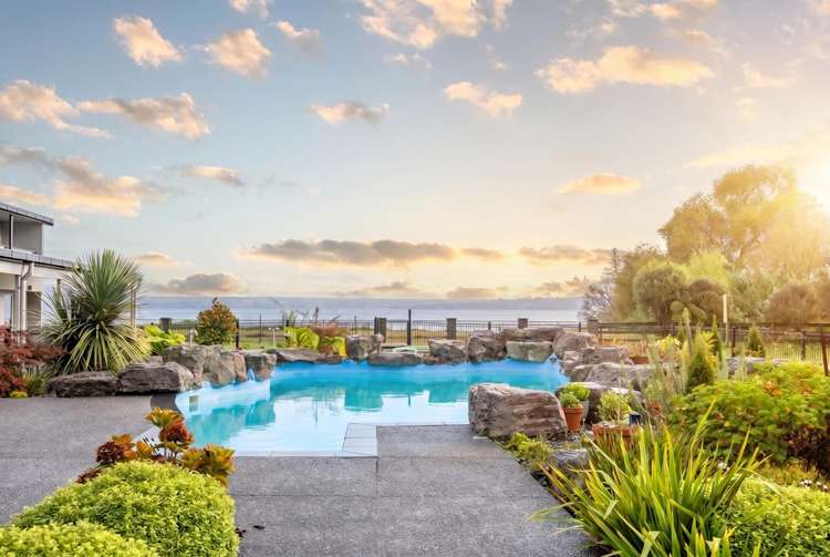 77 and 79 Robinson Avenue Rotorua_15