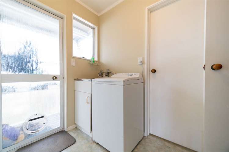 28 Washbourn Drive Richmond_12