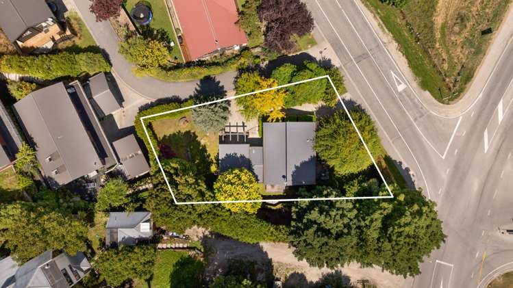 1 McDonnell Road Arrowtown_15