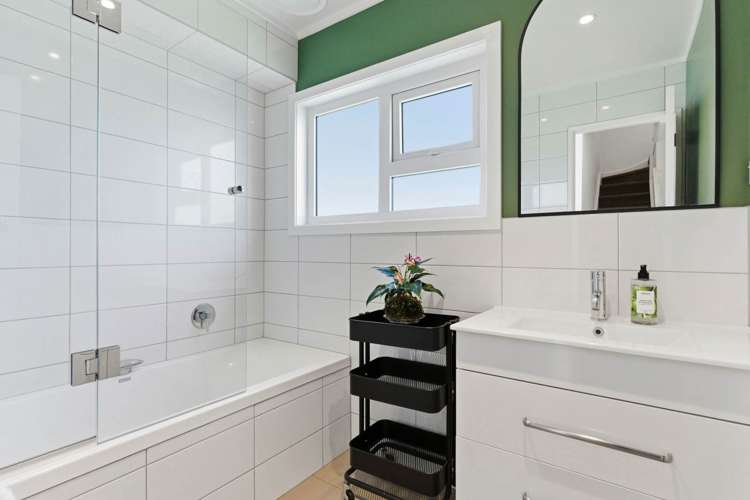 17P Harding Avenue Mt Wellington_11