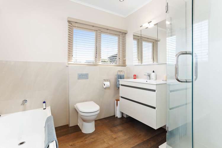 48 Williamson Avenue Belmont_16