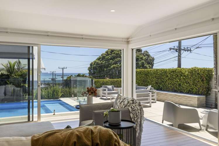 24 Nobs Line Strandon_19