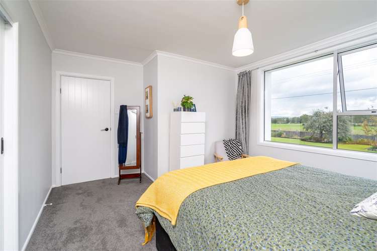 118 Back Road Milton_16