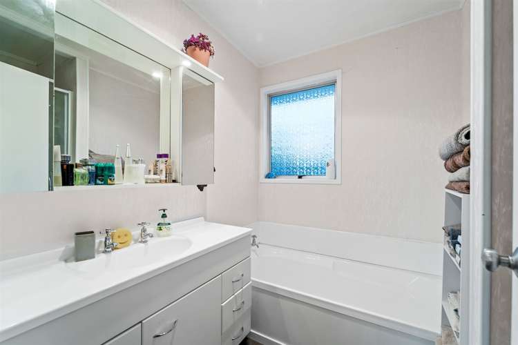 9 Hindmarsh Street Henderson_11