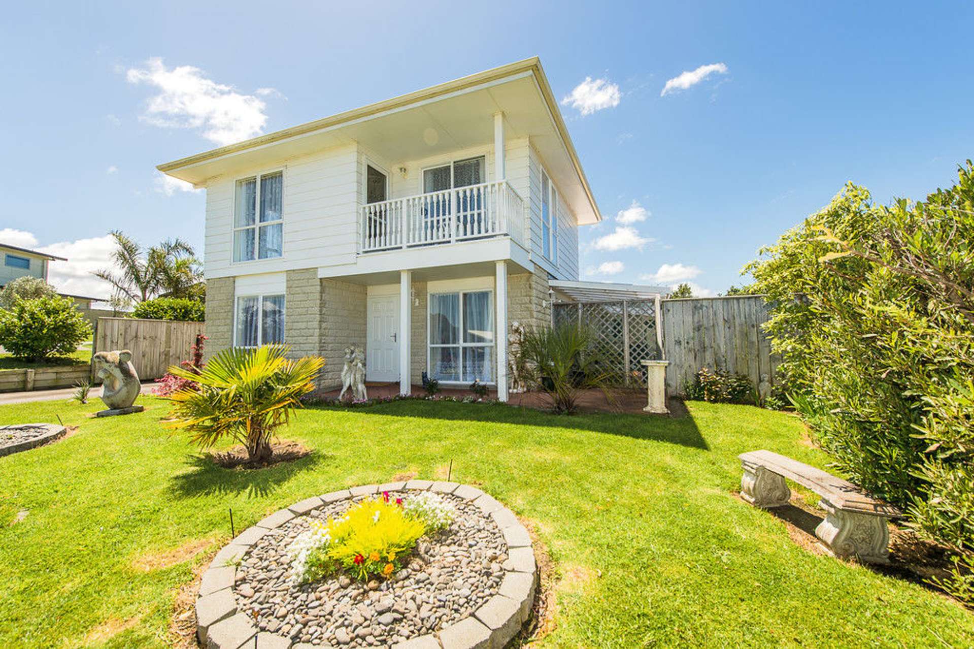 22 Lithgow Drive Otamatea_0