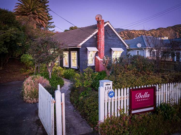 134 Wellington Road Paekakariki_62