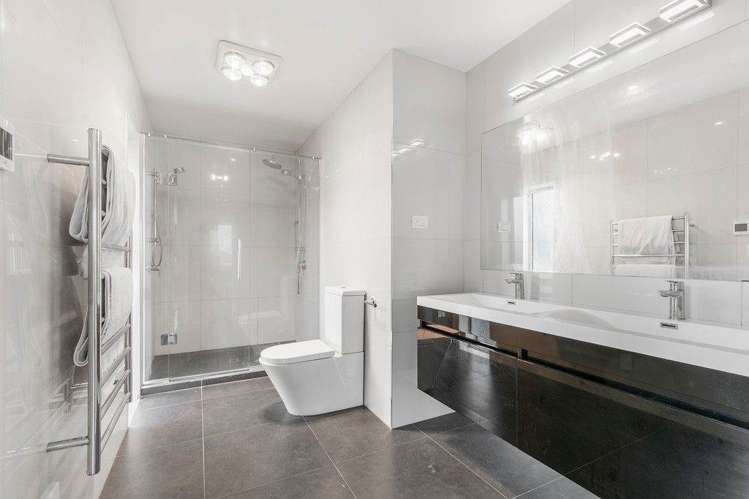 16 Spyglass Street Red Beach_12