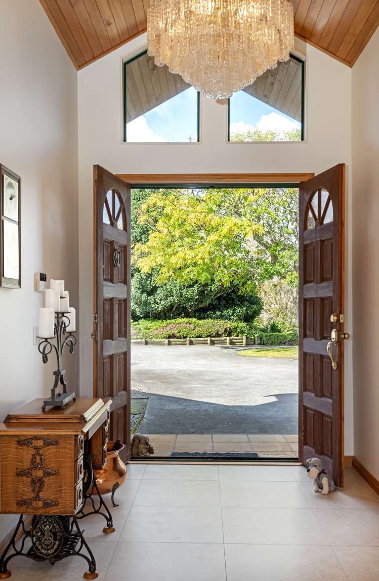 384 Clifton Road Whitford_3