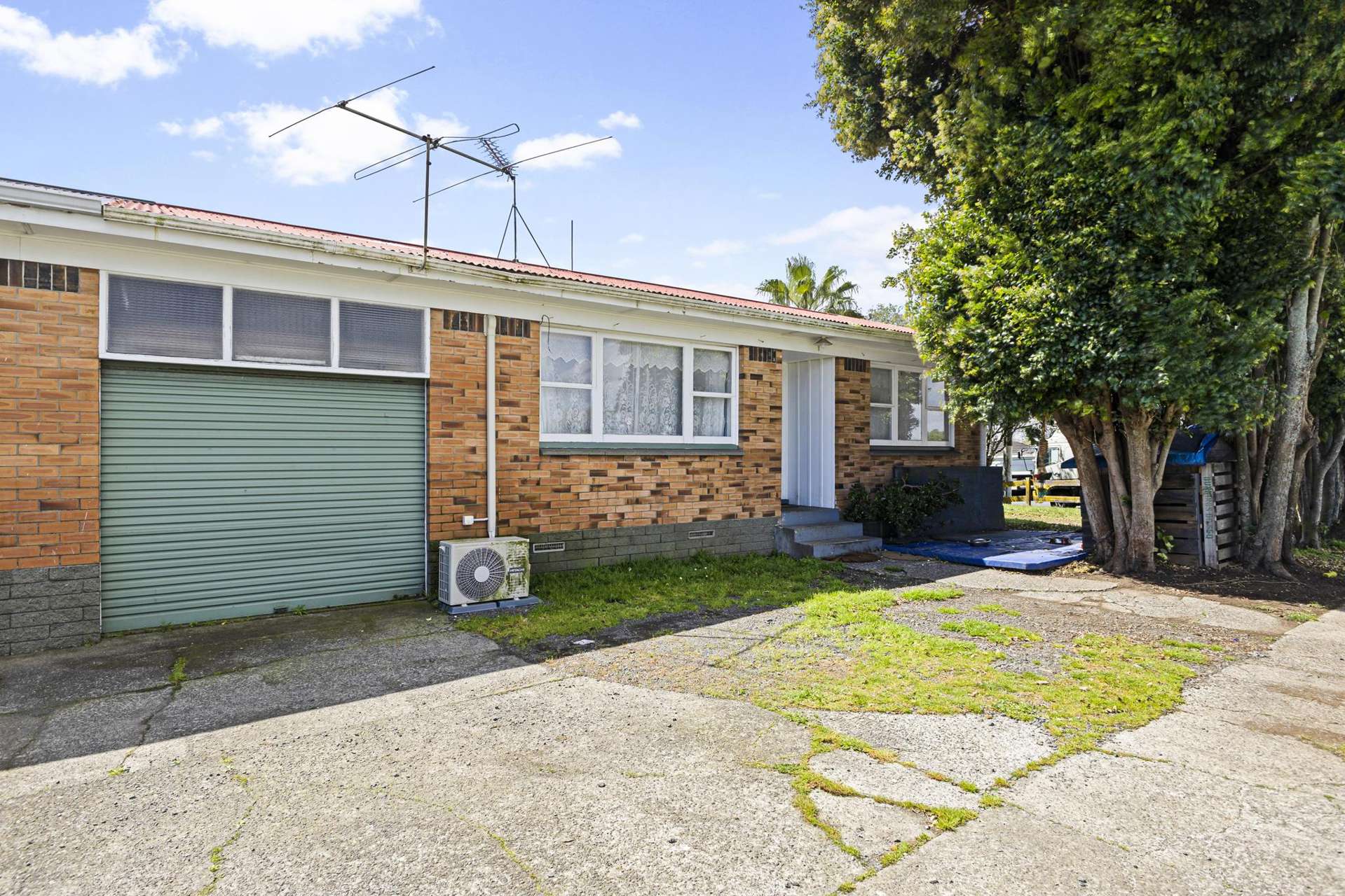 1/2 Myers Road Manurewa East_0