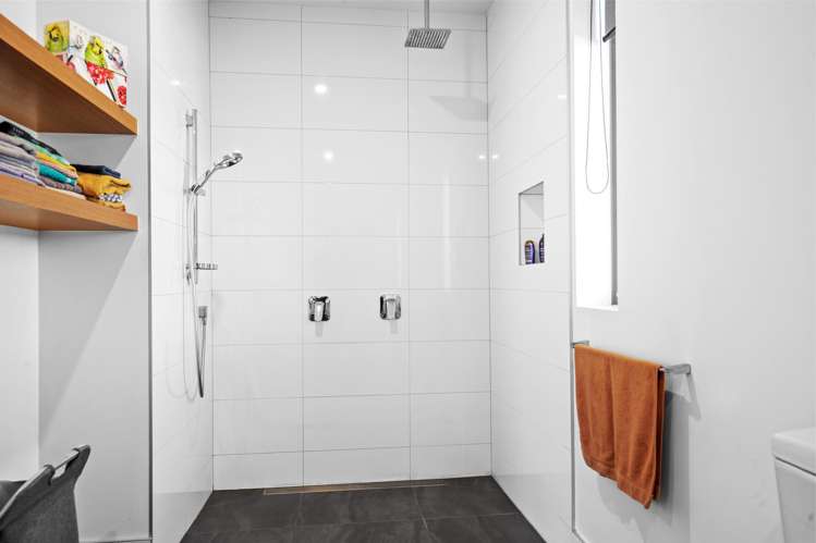 8 Silverstone Drive Cromwell_23