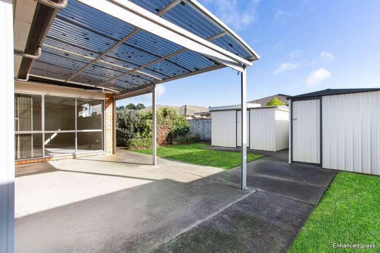 15 Raabia Close Parakai_13
