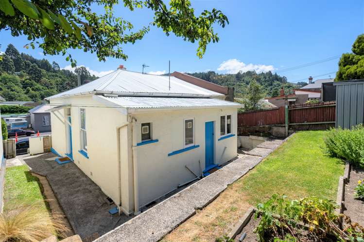 176 North Road North East Valley_13