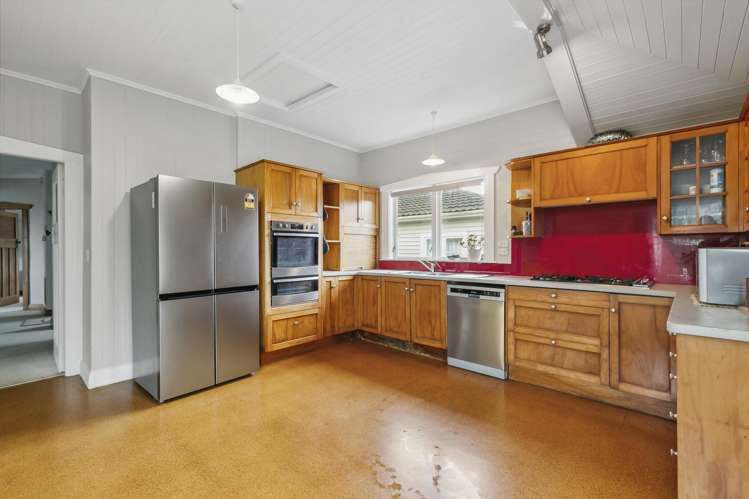 17 Fernlea Avenue Karori_9