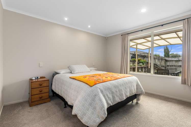 8 Maxwell Place Te Kamo_14