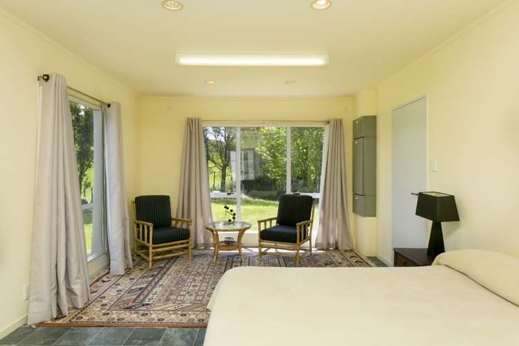 170 Mapara Road Acacia Bay_14