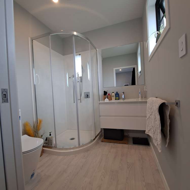 10 Moore Street Milton_9