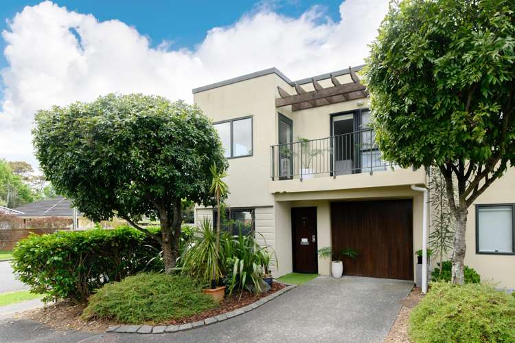 1/15 Harbour View Road Te Atatu Peninsula_0