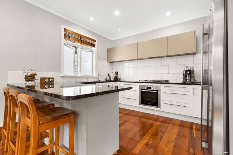 61 King George Avenue Epsom_8