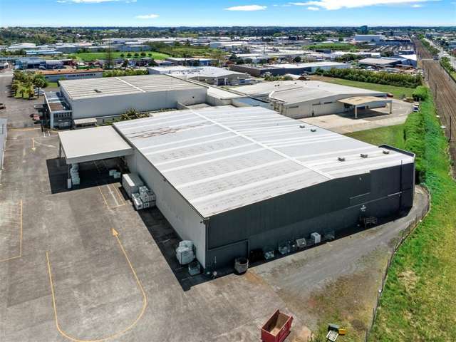 30-32 & 38-44 Bruce McLaren Road Henderson_2