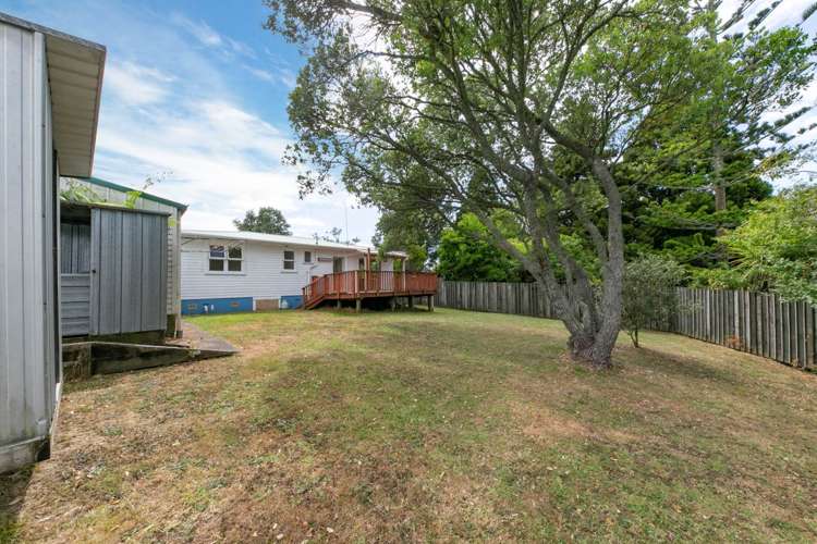 18 Fruitvale Road New Lynn_15