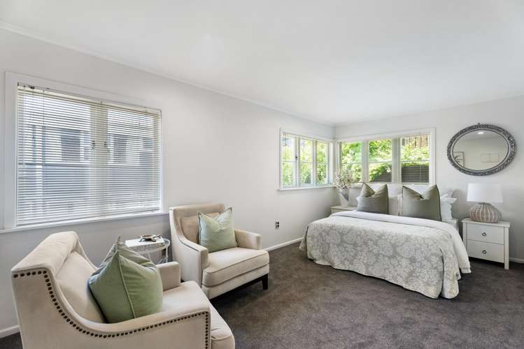 5 Don Croot Street Western Springs_18