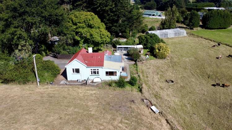 300 Moulson Street Tisbury_42