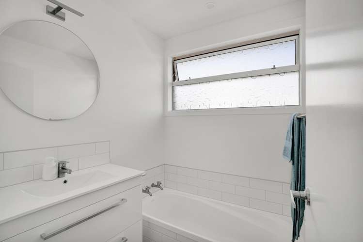 32 Mangati Road Bell Block_11