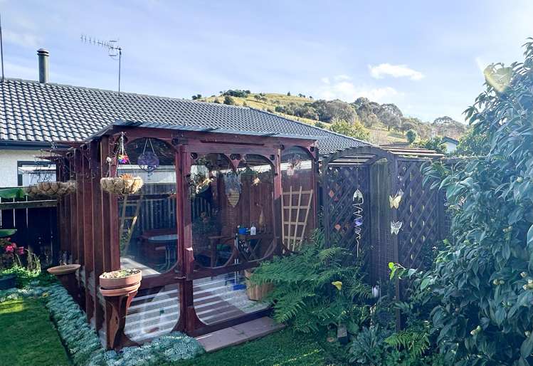 28 Trigg Crescent Taradale_12
