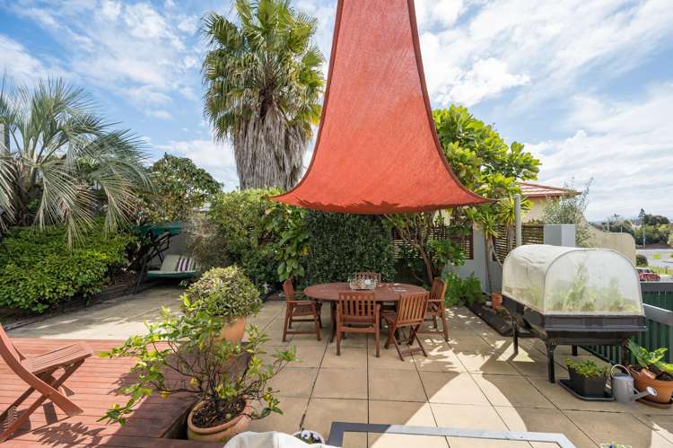 21 Idesia Grove Richmond_19