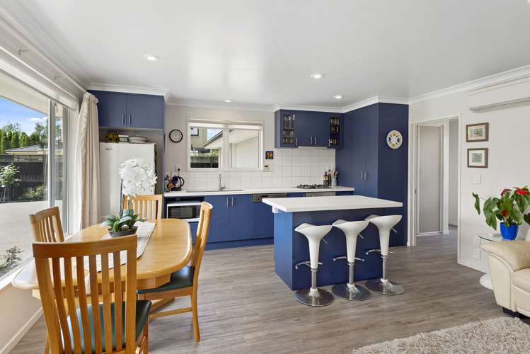 52 Chateau Drive Burnside_6