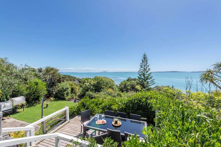 18 Craig Road Maraetai_19